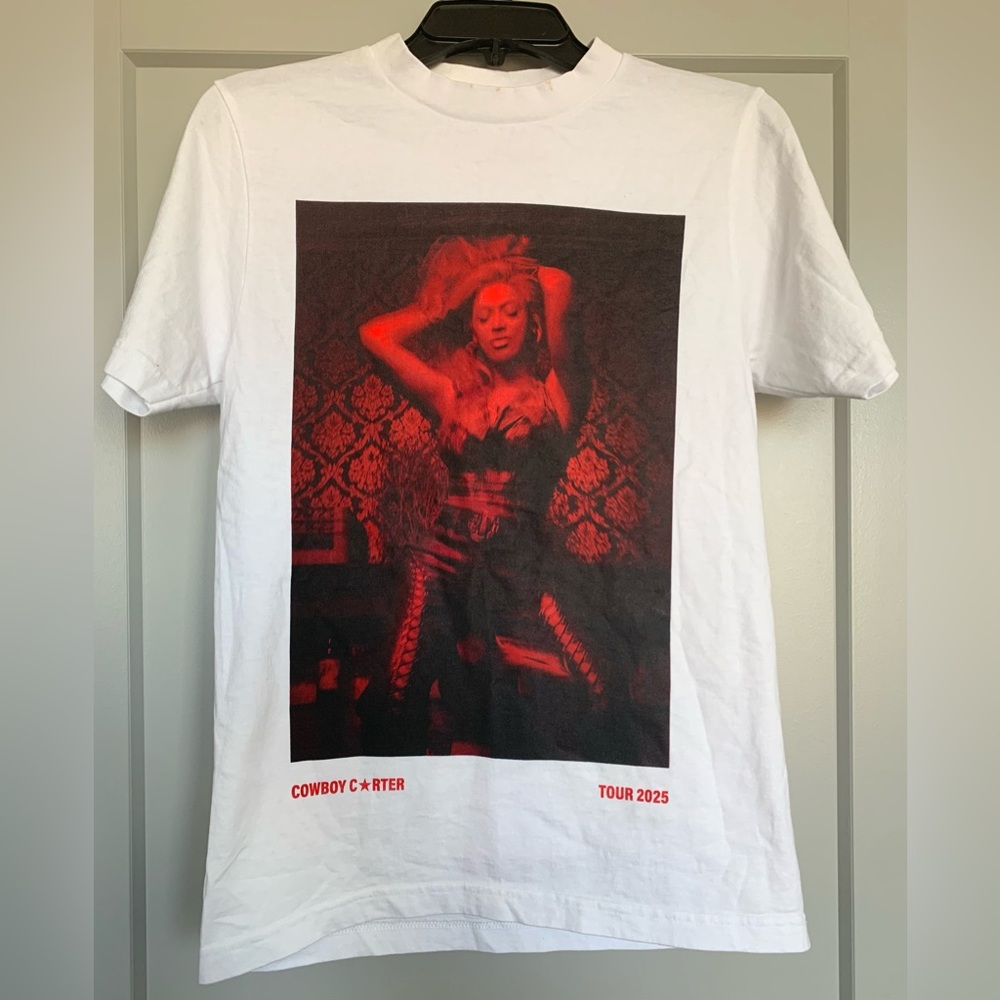New Beyoncé Cowboy Carter Tour 2025 T-Shirt Atlanta Exclusive White Size Small